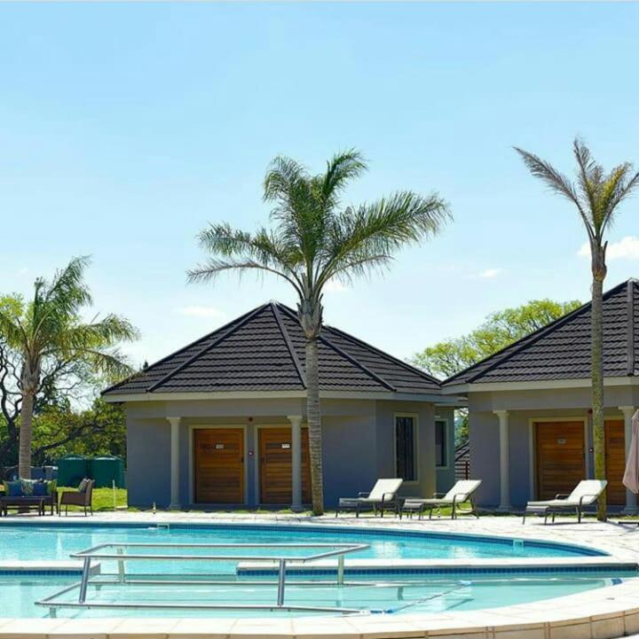 Aloe Lifestyle Hotel Eshowe Екстер'єр фото